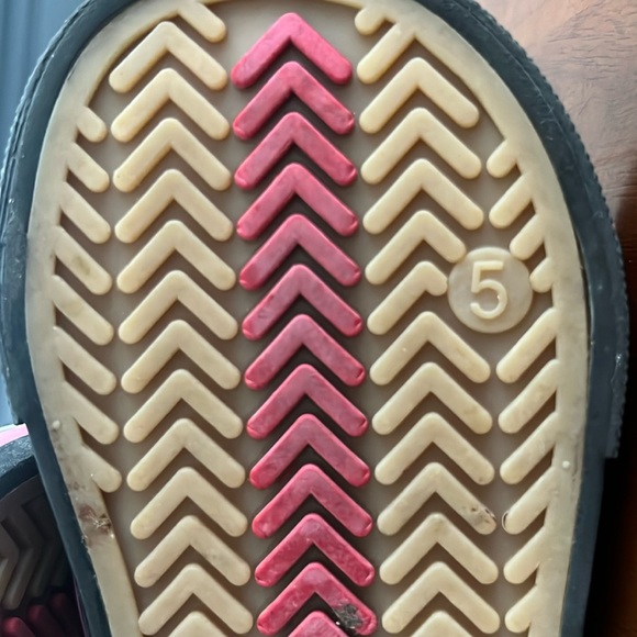 See Kai Run, Mary Jane, Velcro closure, flower detail, black/pink, 5 - Picture 7 of 8